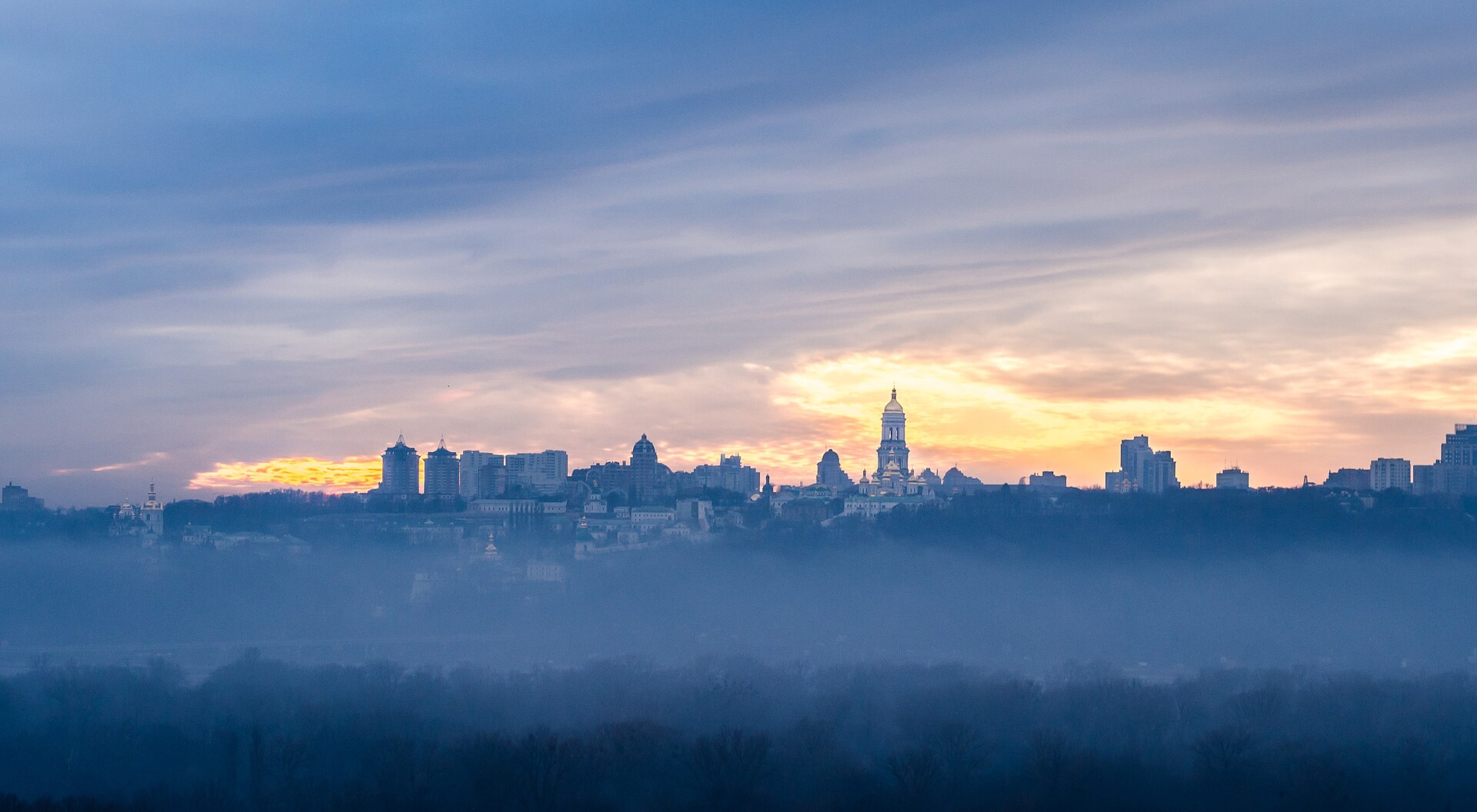 Kyiv skyline along the Dnipro River